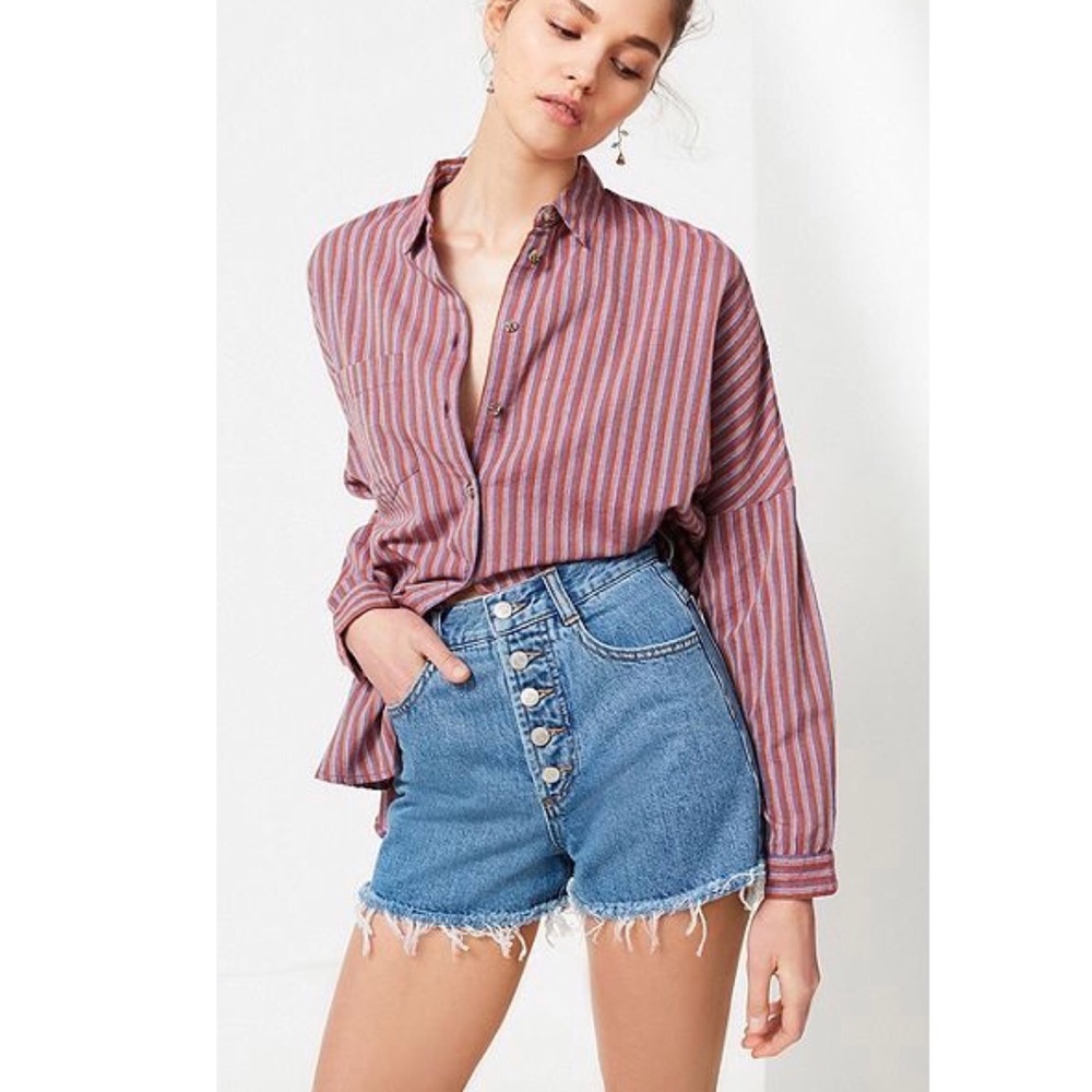 BDG High-Rise Button Fly Shorts Size 28